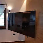 Kum * Tuk Vojni