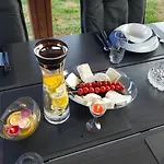 Kum *
