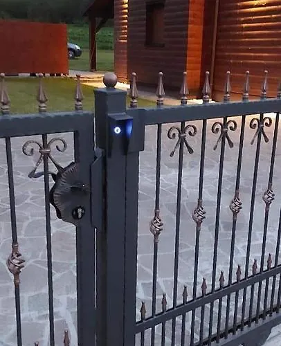 Kum Tuk Vojni
